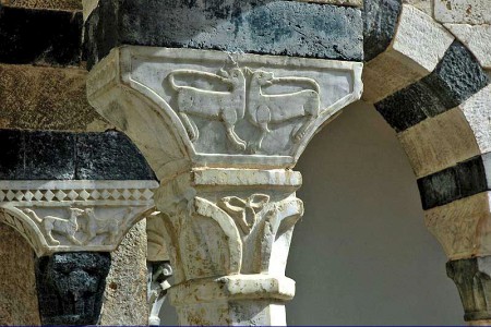 Abbey of Santa Mustiola capital