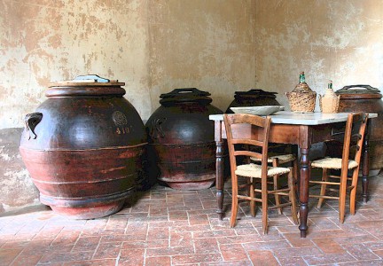 Tuscan terracotta oil jars - orcie